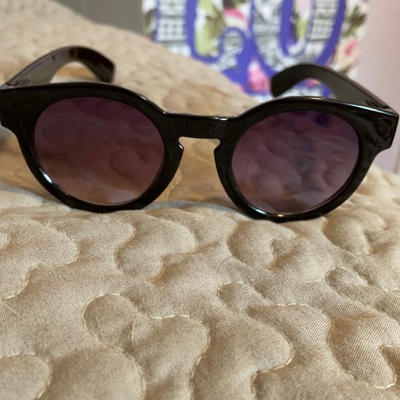 Betsey Johnson Accessories - Betsey Johnson Sunglasses